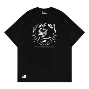 udei kaos lengan pendek regular fit batwing graphic hitam